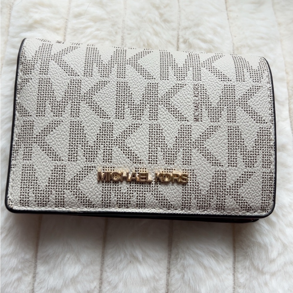 Michael Kors wallet